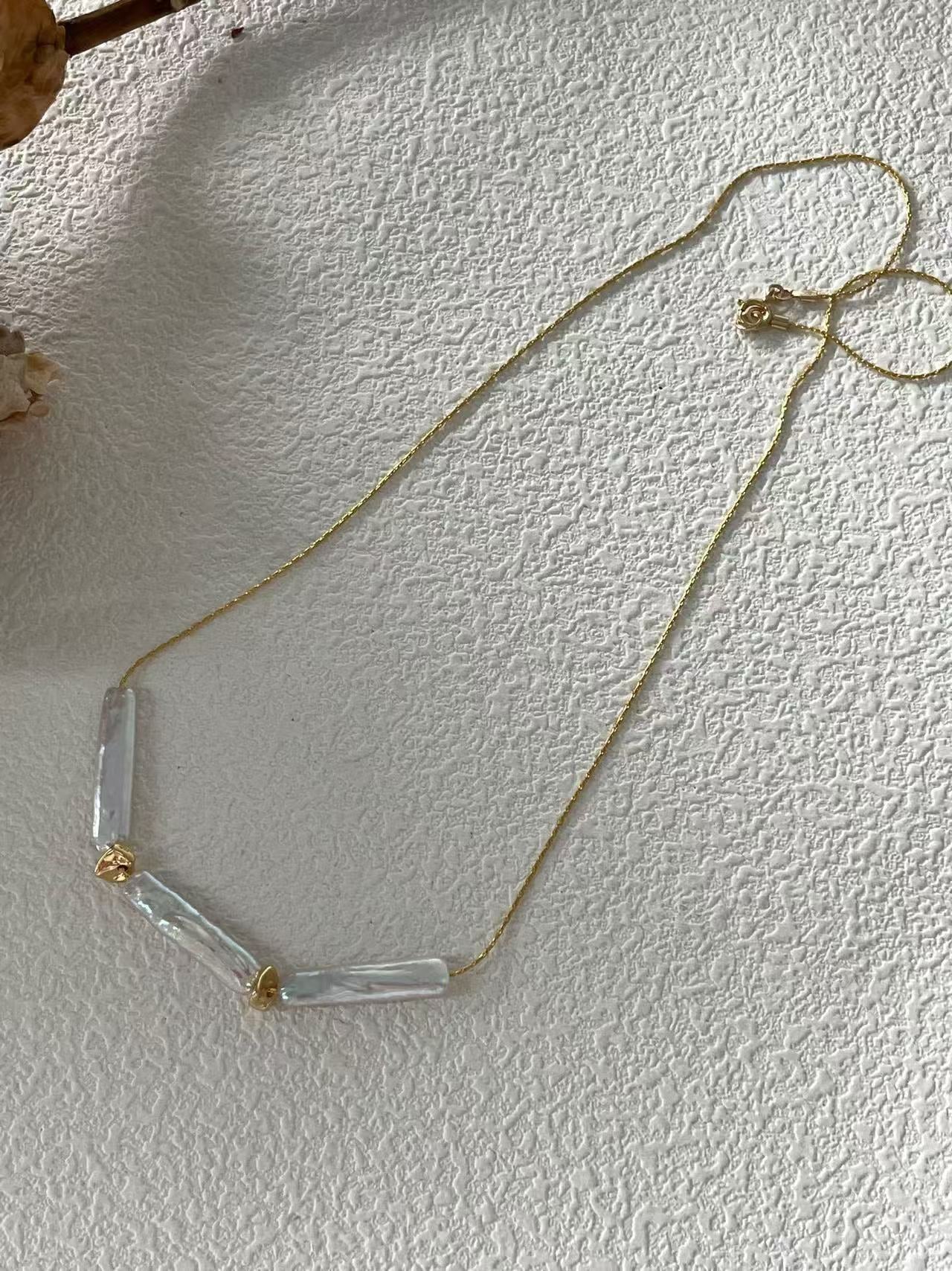 Minimalist Baroque Pearl Necklace