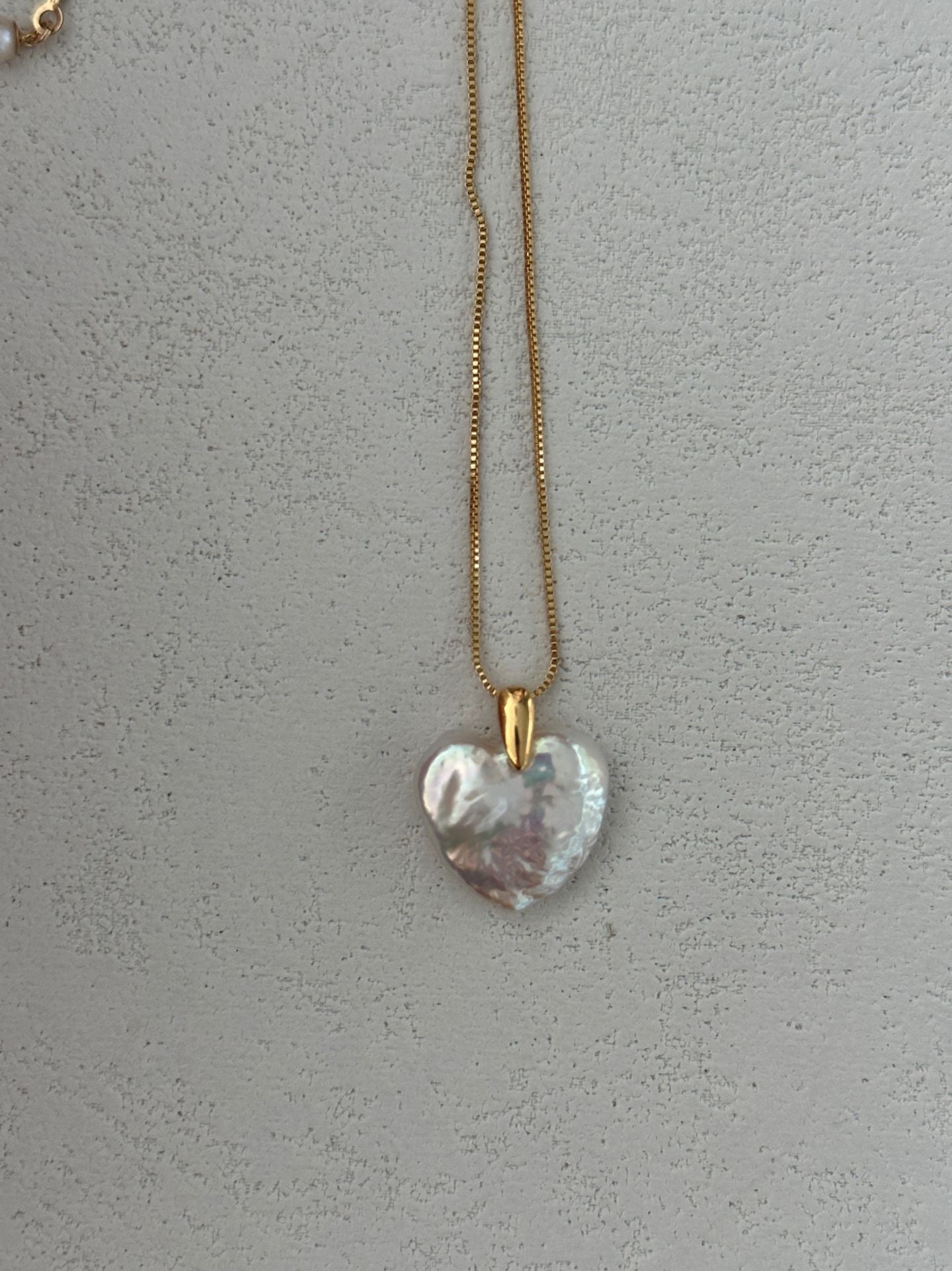 Gold Heart Pendant Necklace