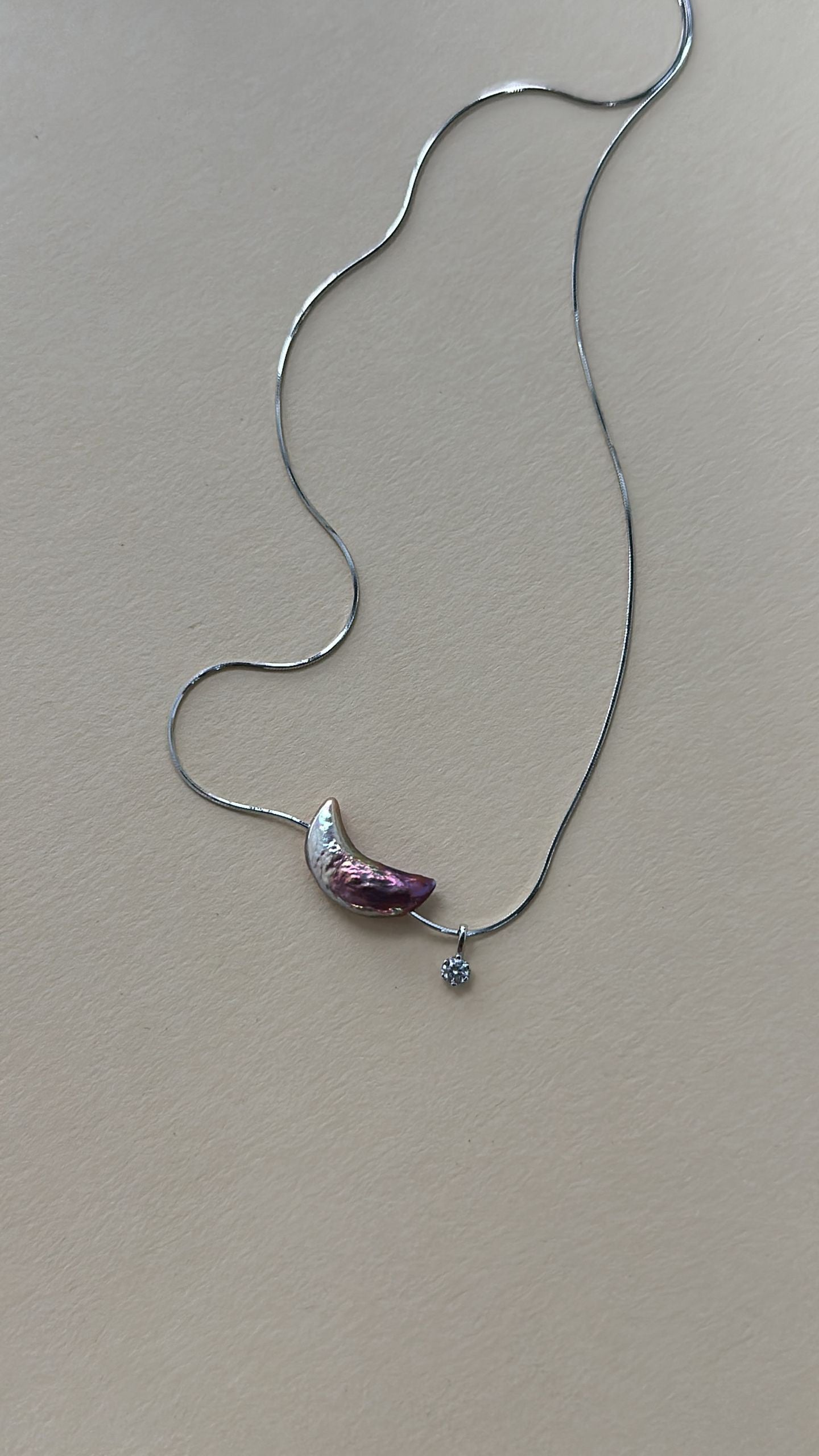 Iridescent Pearl Moon Pendant Necklace – Silver