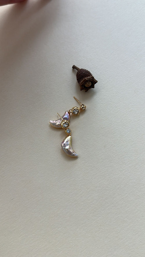 Asymmetric Pearl Moon Drop Earrings